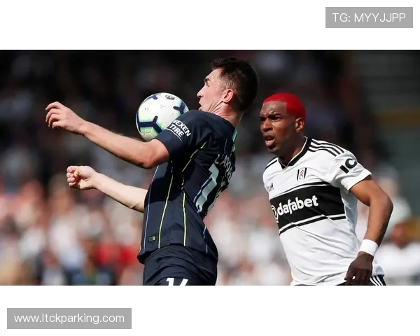 富勒姆主场迎战卢顿期待精彩对决与进攻火力的较量 富勒姆主场迎战卢顿期待精彩对决与进攻火力的较量